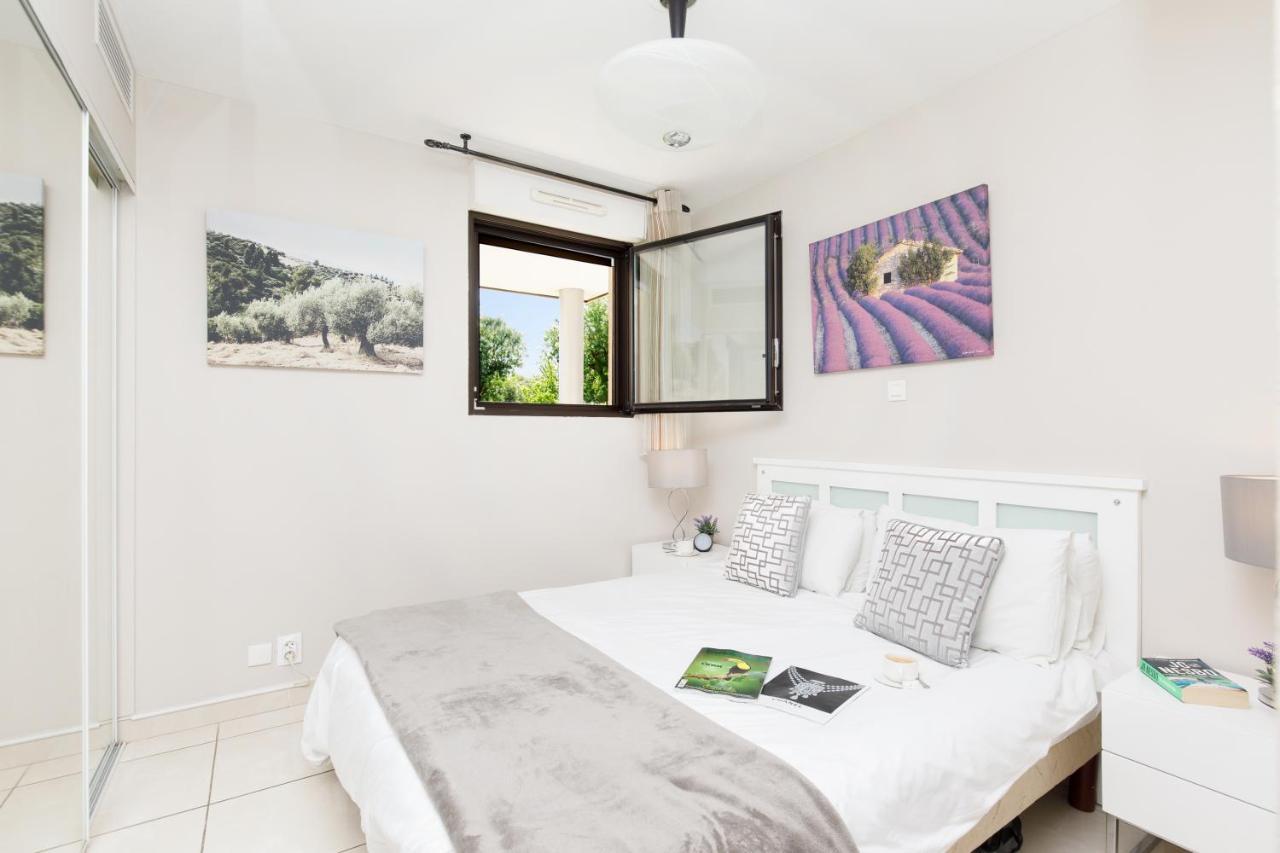 Luxury 3 Piece Garden Apartment In Cannes Marina Mandelieu-la-Napoule Exterior photo